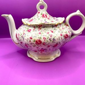Fenton music teapot